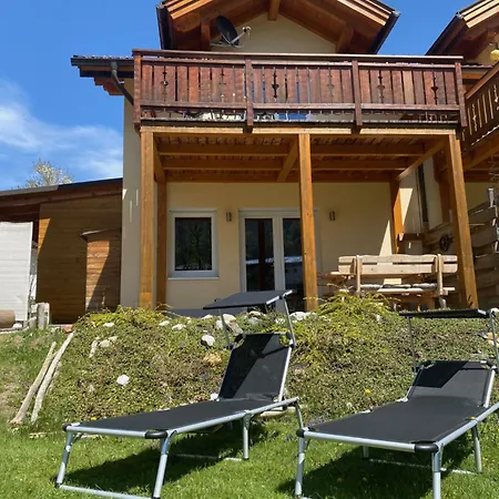 Feriehus Berghaus Christel - Bij Skilift - Grote Tuin Met Bergbeek *