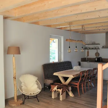 Berghaus Christel - Bij Skilift - Grote Tuin Met Bergbeek Ferienhaus