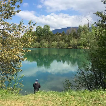 Casa vacanze Berghaus Christel, Bergbeek In Grote Tuin Arnoldstein