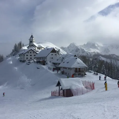 Сasa de vacaciones Berghaus Christel - Bij Skilift - Grote Tuin Met Bergbeek Arnoldstein