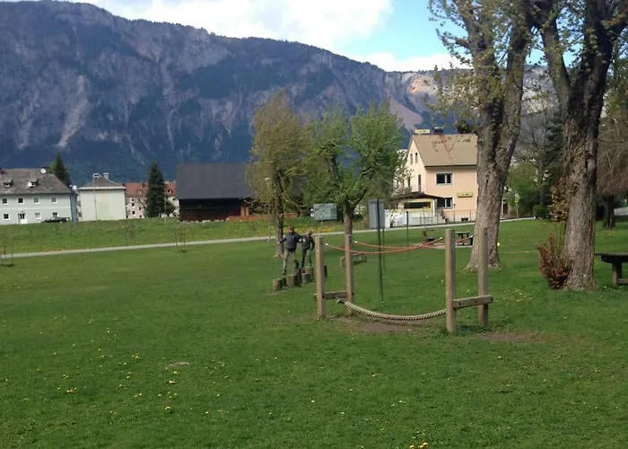 Berghaus Christel - Bij Skilift - Grote Tuin Met Bergbeek