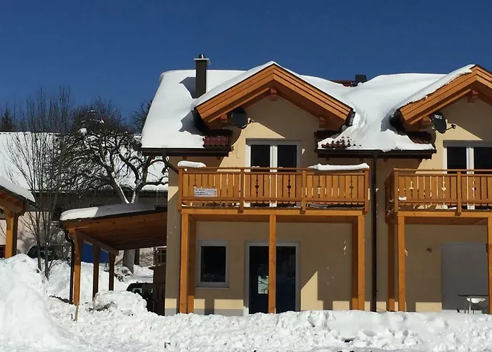 Berghaus Christel - Bij Skilift - Grote Tuin Met Bergbeek Feriehus Arnoldstein